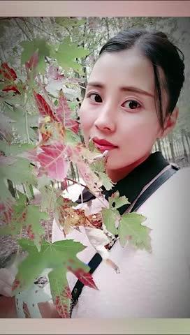【裸贷真人泄露】高冷御姐背地里竟然借裸贷，无力偿还只能被债主泄露原视频太骚了 预览截图 1