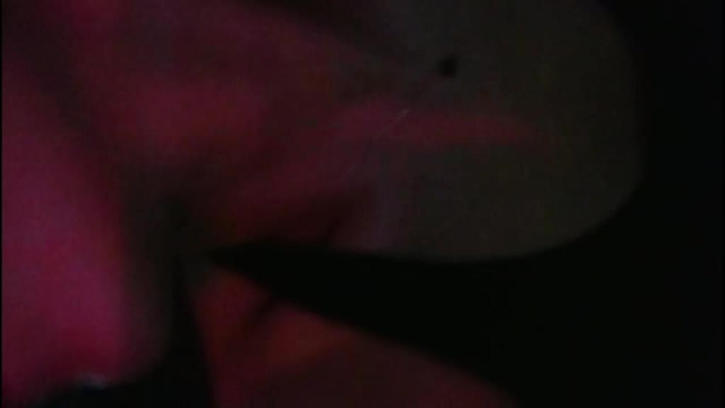 【户外车震】爆乳美娇娘勾搭小哥玩车震,淫词浪语叫的小哥把持不住 预览截图 1