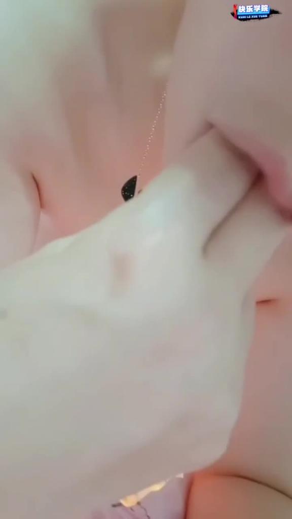 【反差婊】浙江工商银行前台会员‘王雅敏’SM给行长当母狗 预览截图 6