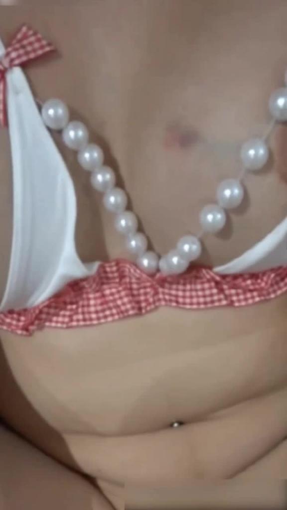 极品S级身材巨乳网红女神sabee不雅露脸私拍被抠逼爆肏浪叫 预览截图 8