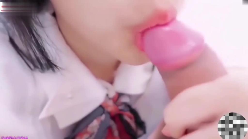 真实潜规则大一美腿辅导老师青春期性冲动高中小处男偷看家教老师美腿被发现大胆表白老师哀求老师先足后口帮他破处对白刺激 预览截图 10
