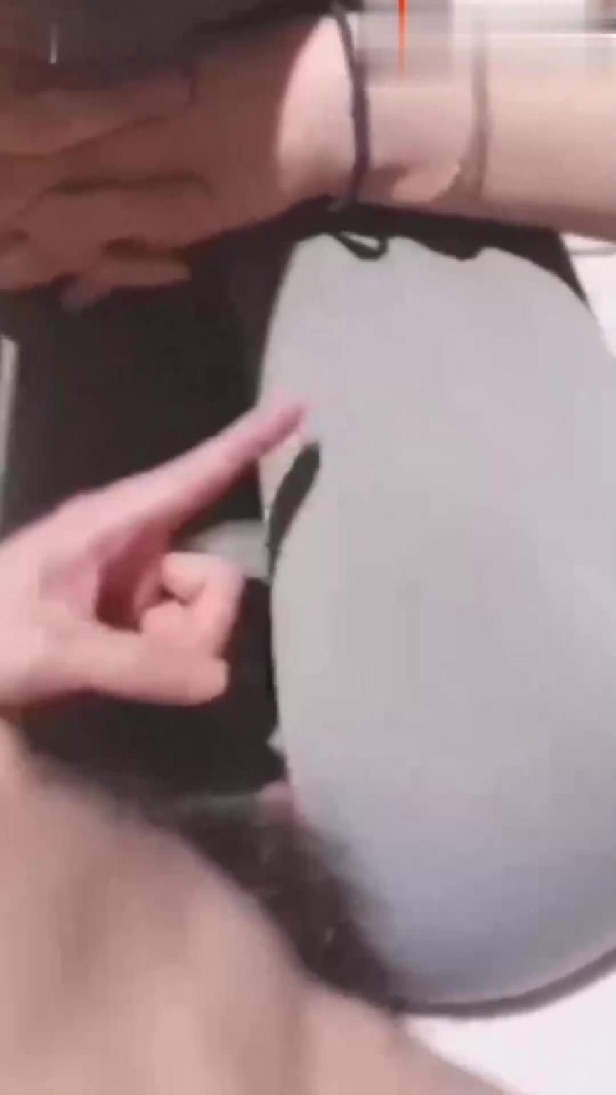 【酒后捡尸合集】灌醉女同事酒店随便玩用酒瓶插后再无套 预览截图 6