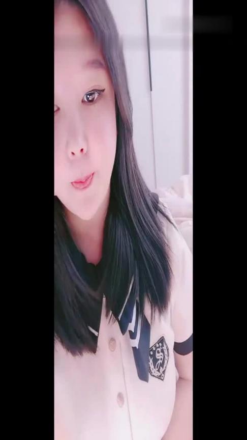 童颜巨乳超美名器一线天粉色鲍鱼自慰露出给狼友尝尝鲜 预览截图 3