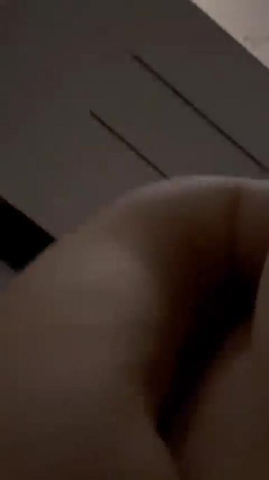 各种各样的人妻愉情宝鉴极品身材蜜桃臀后入太舒服了 预览截图 10