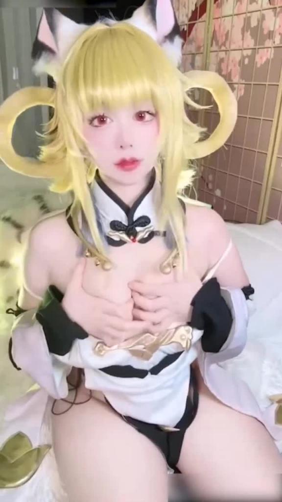 超美可爱萝莉cosplay美少女订阅白虎一线天美鲍震动棒自慰自拍 预览截图 5