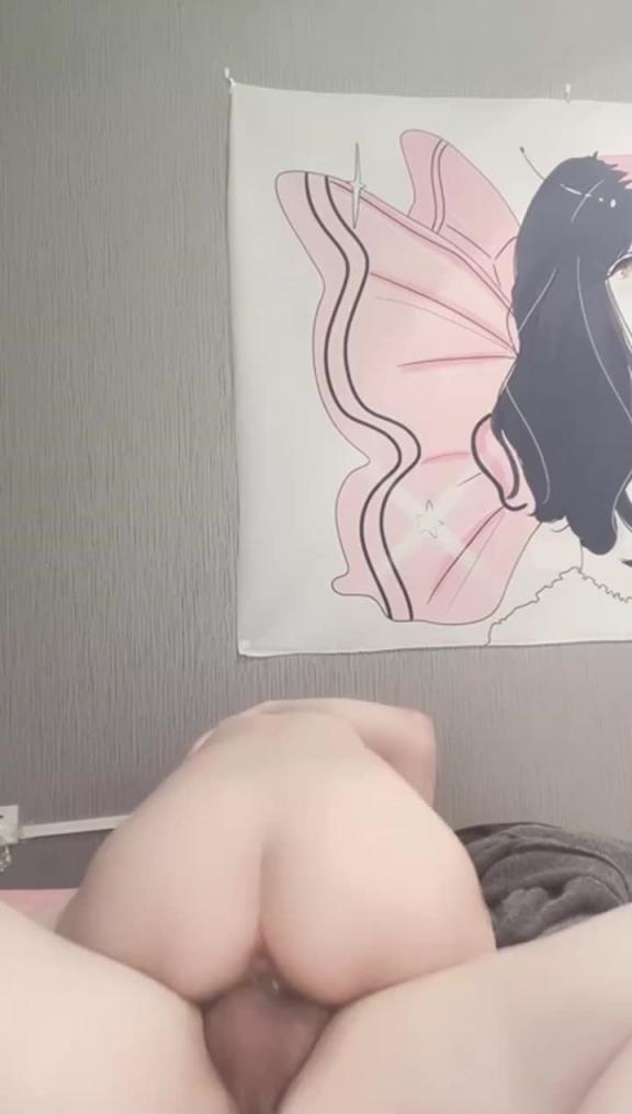 甜美少女JK装活力十足骑脸足交操美臀爽的流白浆 预览截图 10