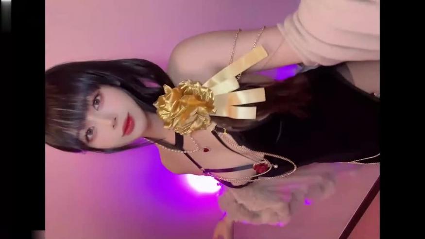 极品网红高颜值性感主播角色扮演大尺度漏点诱惑福利 预览截图 2