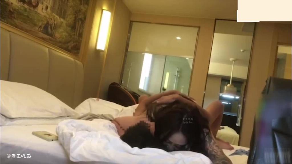 【吃瓜】成都某酒吧DJ背着男友与富二代约炮视频惨遭外流 预览截图 8