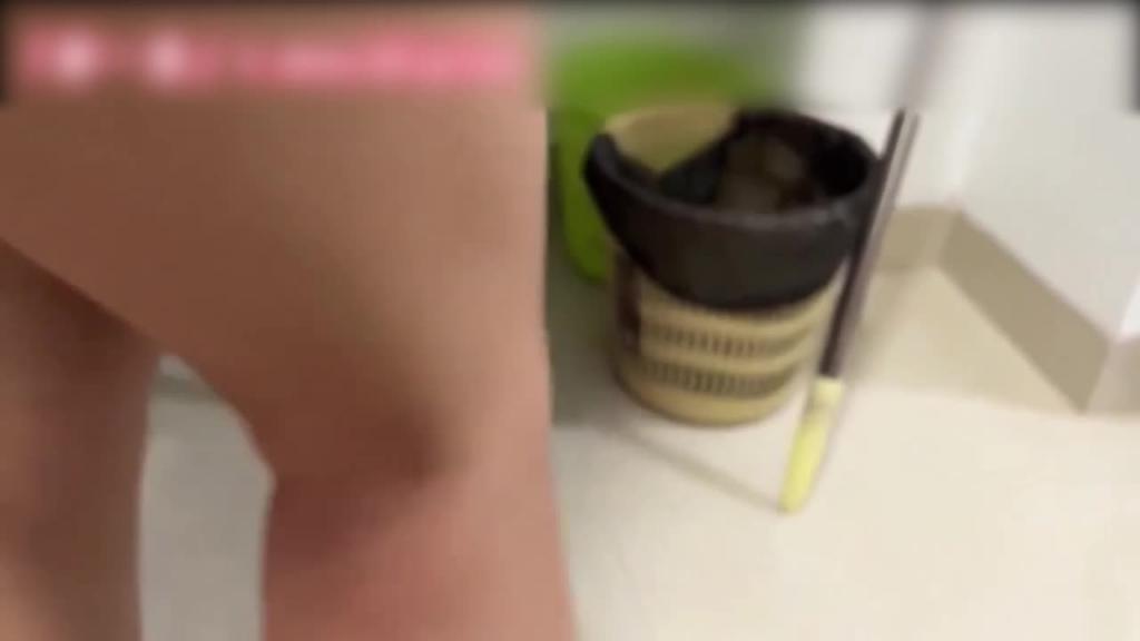 真实家庭乱伦 母亲节当晚真实母子乱伦 预览截图 2