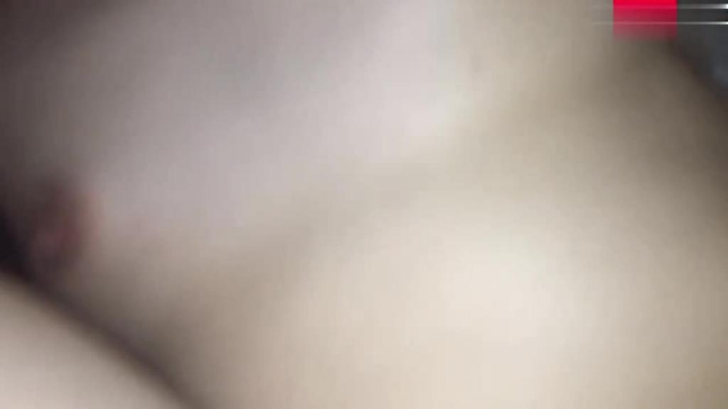 外甥和舅妈的不论之恋 预览截图 4