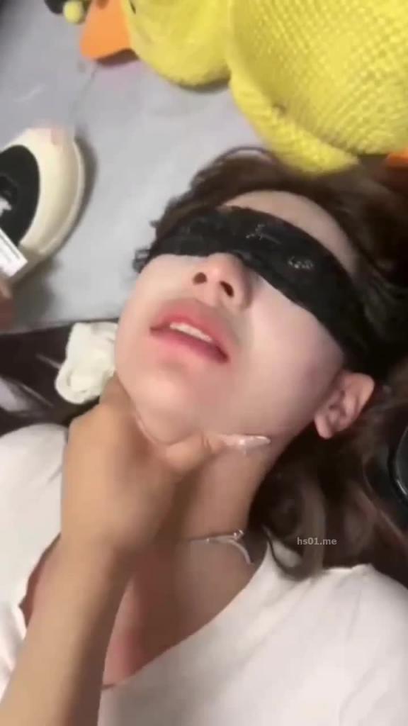 女王调教清纯贱母狗女王调教清纯贱母狗 预览截图 8