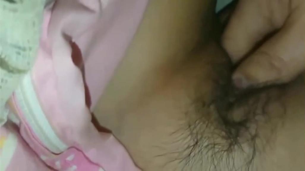 全网最牛父女乱伦禽兽父亲操了亲生女儿 预览截图 5