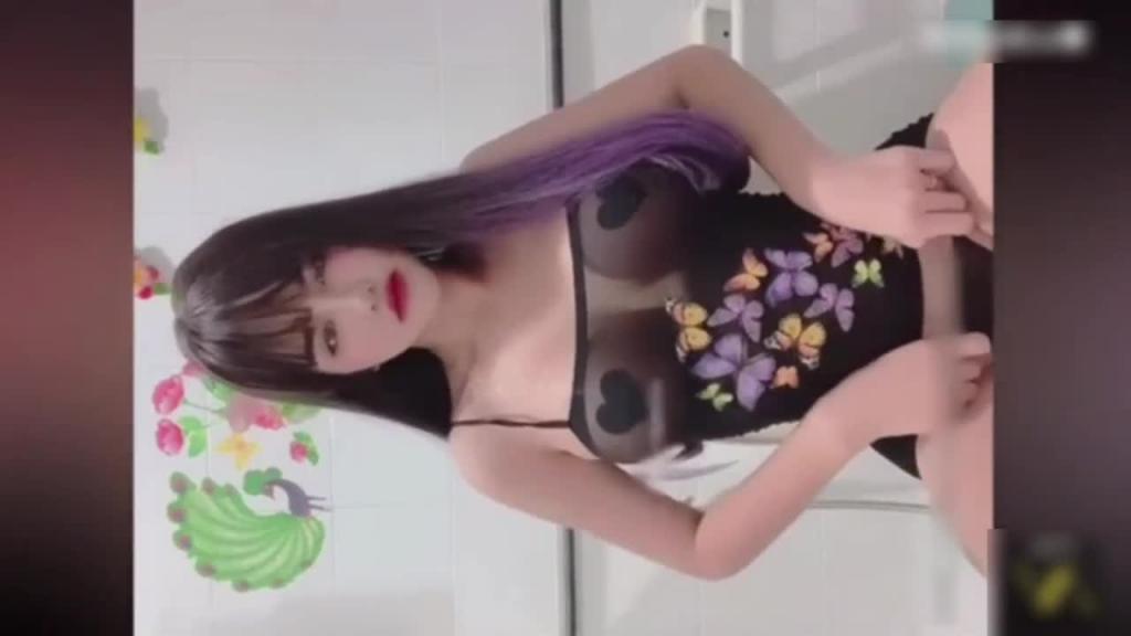 【重磅泄密】高颜值爆乳模特女神 淫荡私密黑料泄密 预览截图 9