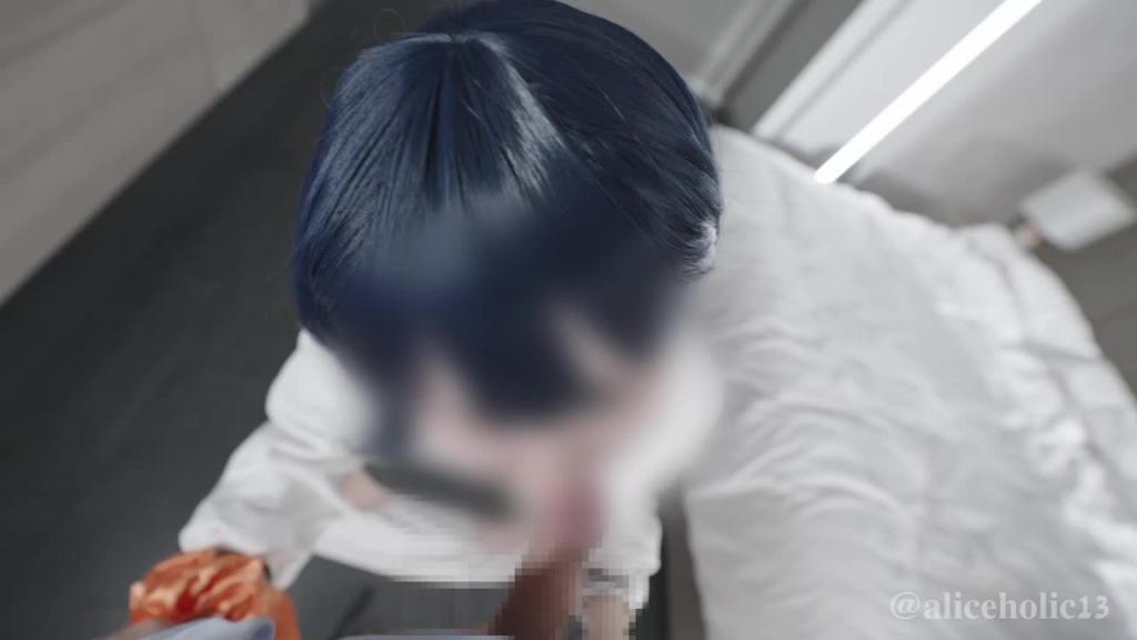 【Aliceholic13】cosplay 与校服 六花 高潮和体内射精性爱 预览截图 1
