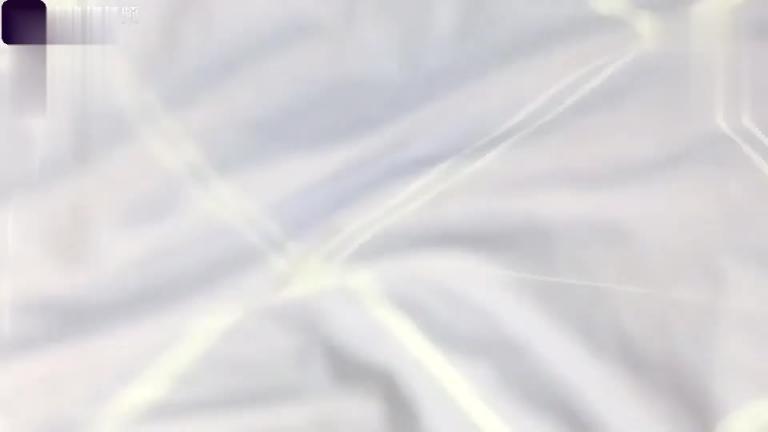 【兄妹乱伦】亲妹被哥破处白虎馒头逼,还让妹妹吞精 预览截图 7