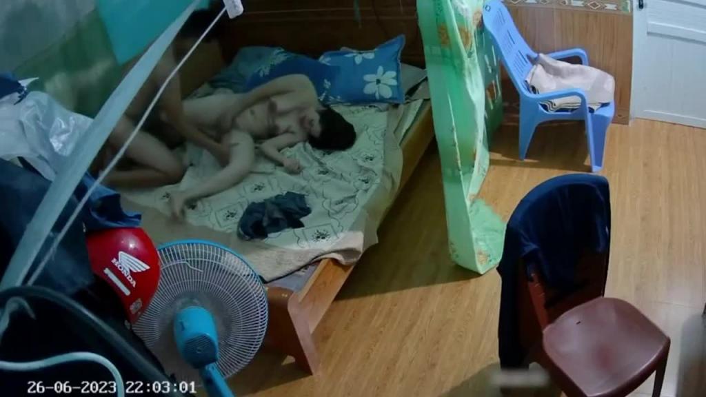 精选母子乱伦大合集。。巨乳肥穴,淫乱骚话,无套内射妈妈 预览截图 1