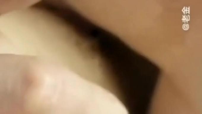 火爆巨乳儿媳妇和60岁老公公乱伦系列巨乳肥臀宝刀未老大力输出哇哇大叫刺激绝伦 预览截图 11