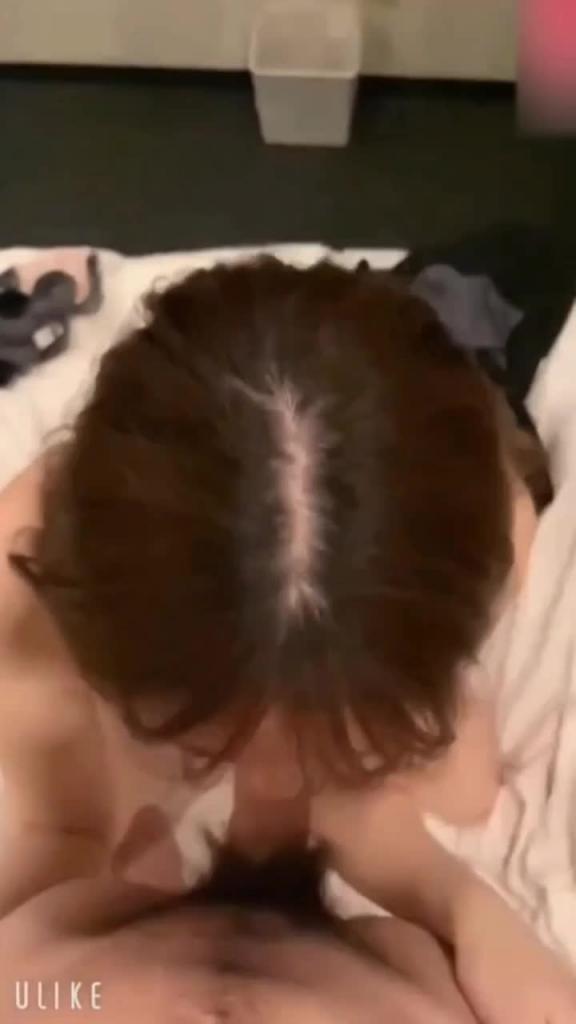 偷情曝光反差婊大学生背着男友与我多次无套性爱视频泄露 预览截图 6