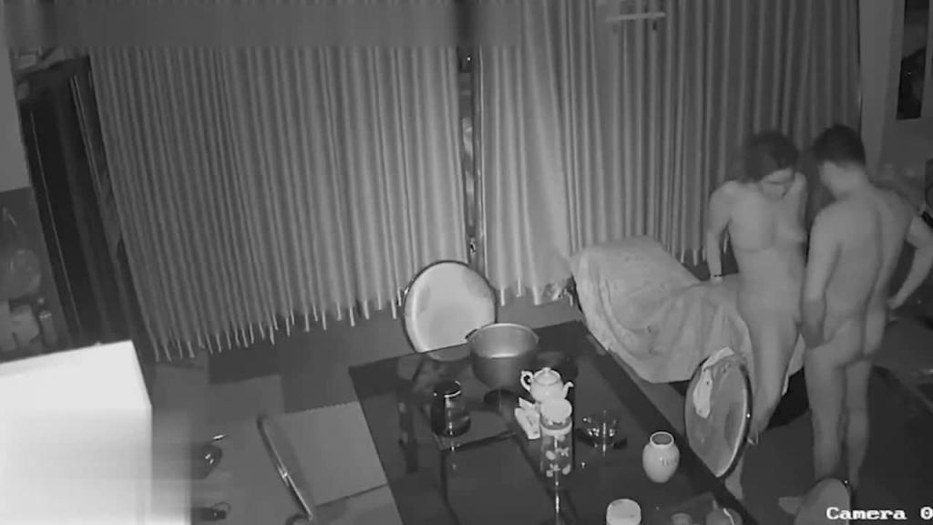 2 【婚变强奸事件】山西大同订婚变强奸事件,所谓的婚房内强奸视频泄密流,这就是所谓的男女平等! 预览截图 11