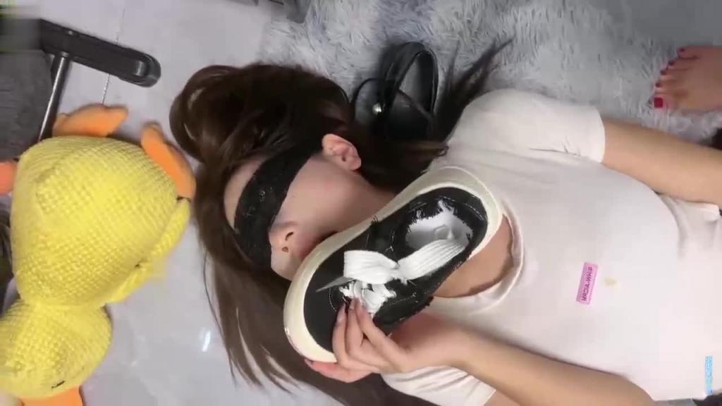 女王调教最骚贱的小母狗 预览截图 6