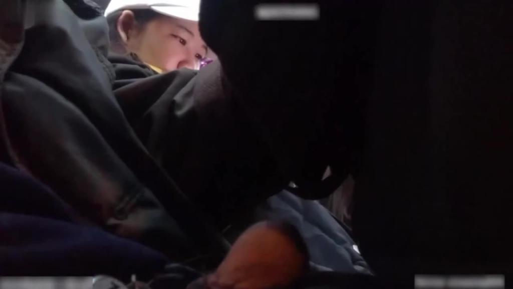 【街射】户外遛鸟调戏少女乱射 预览截图 2