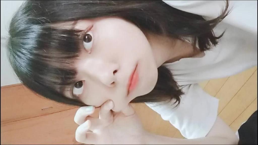 【肉便学妹】00后学妹被男同学调教成肉便器无限内射小母狗! 预览截图 1