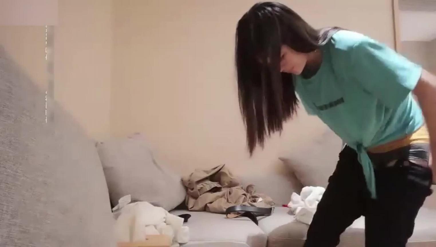 【小宝探花】约战高冷蓝衣女神两连炮,被干的嗷嗷直叫 预览截图 11