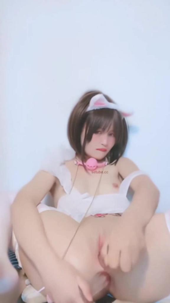 可爱少女小鹿酱大尺度玩穴 预览截图 8