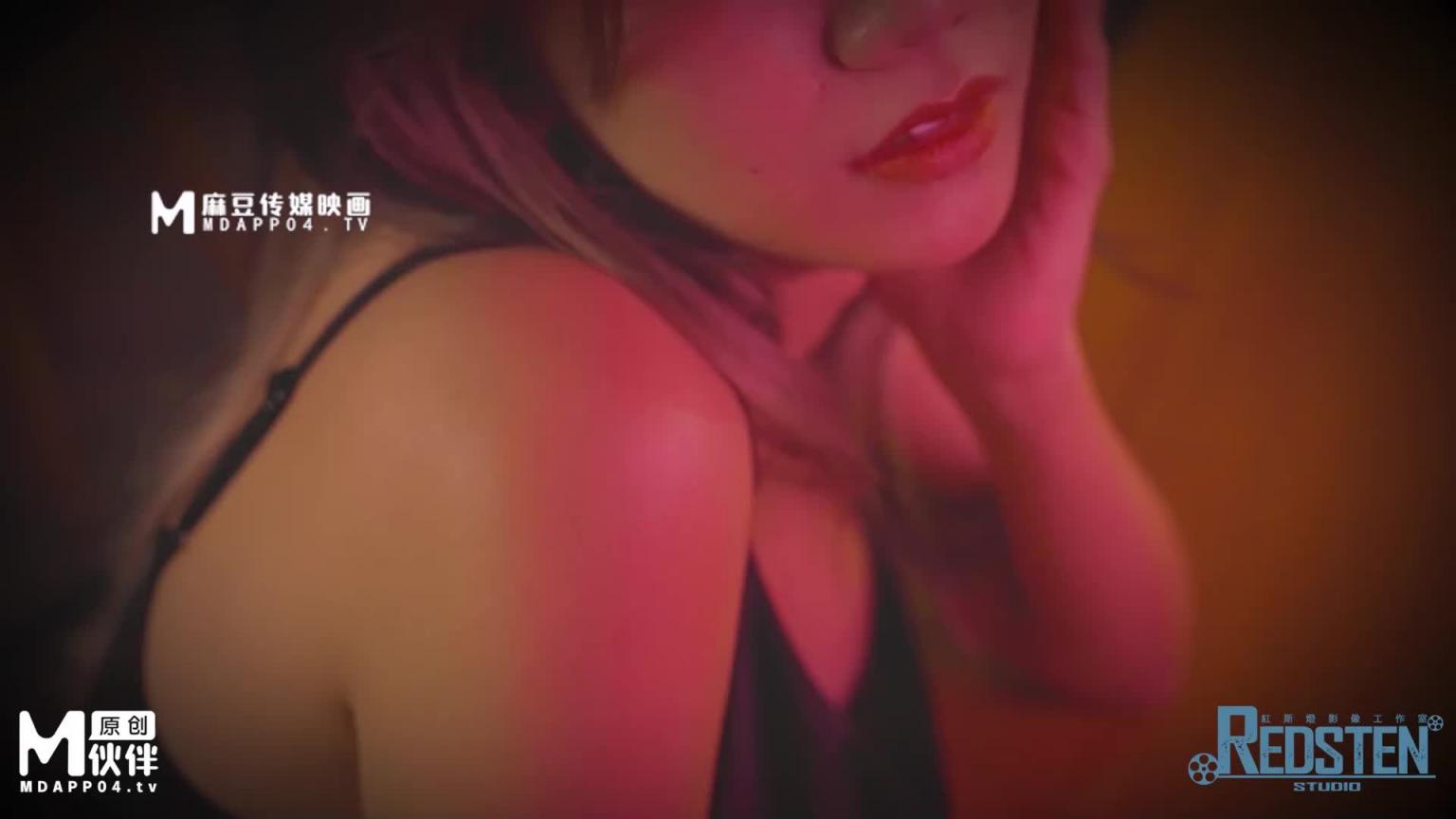 红斯灯影像 / 清纯少女的淫逼性报复(上)/ RS-033 预览截图 1