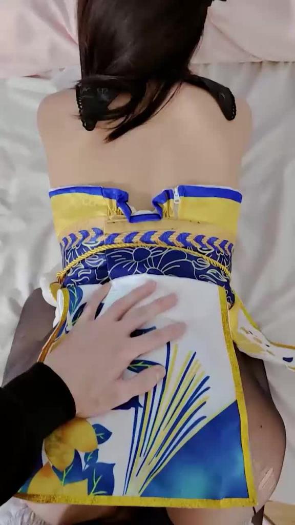 ⚡可爱反差萌妹⚡极品coser漫展之后急着被操软软的呻吟让人欲罢不能 预览截图 3