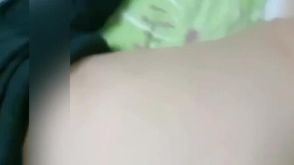 山西真实乱伦儿子操妈妈爸爸操奶奶乱伦大杂烩 预览截图 1