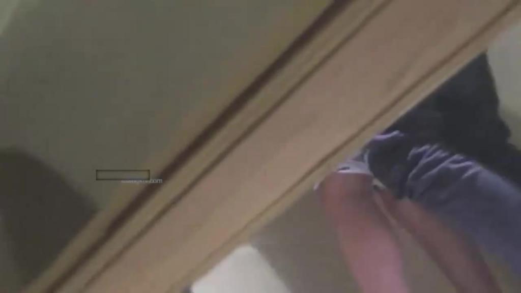【独家吃瓜】酒吧厕所野炮事件！隔壁小伙内射少妇 预览截图 8