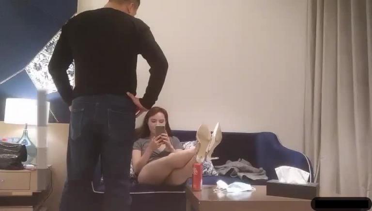 【午夜狼探花】:包臂裙性感美乳萌妹子,口交舔弄 预览截图 8