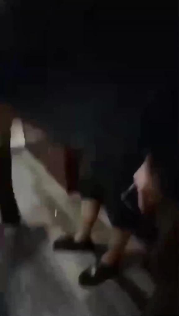 【捉奸在床】2023偷情翻车事件精选合集，男女老少都在出轨偷腥。。抓奸 预览截图 9