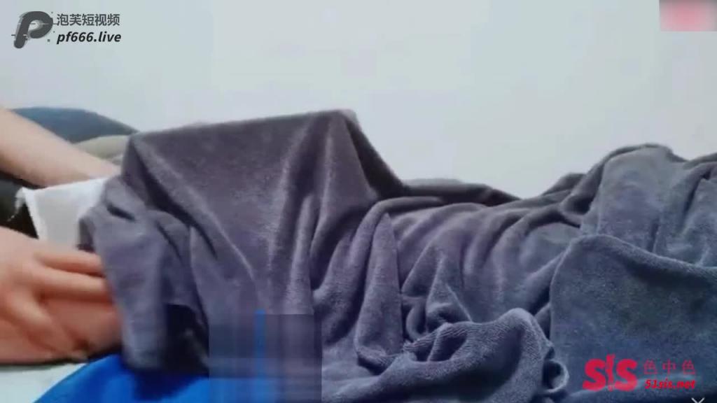 【真实女子SPA】年轻小白领声音非常甜美 被掏出鸡巴蹭蹭就滑进去了 预览截图 7