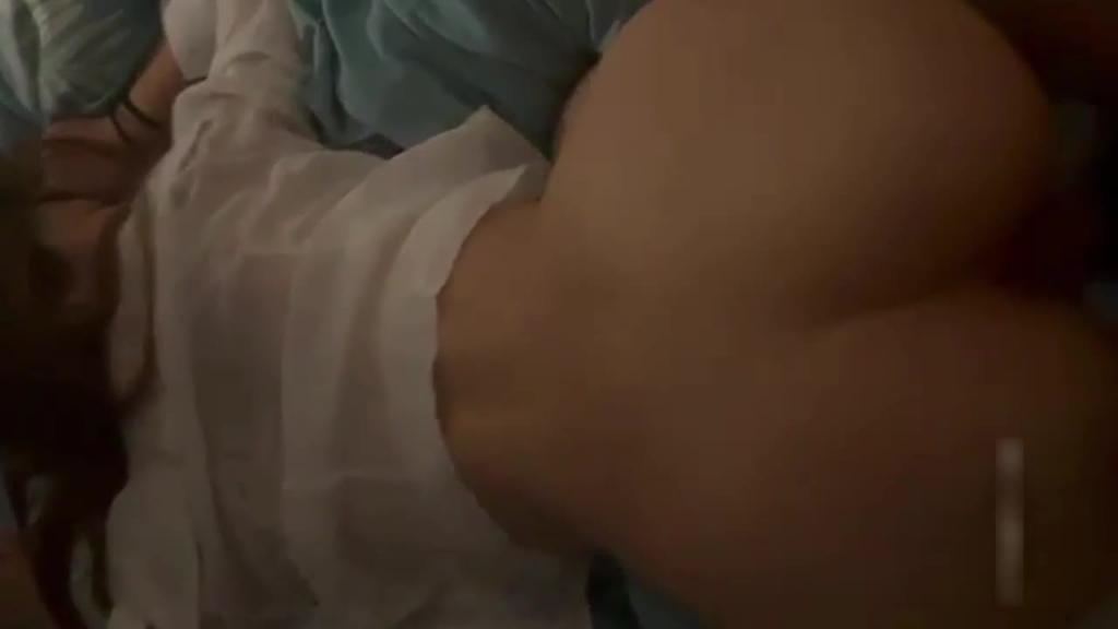 【反差婊档案】都喜欢吃鸡的时候玩手机吗 一点不认真 预览截图 9