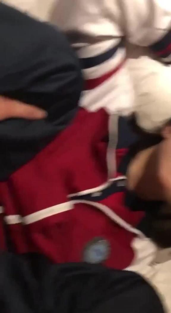 【广东班主任操学生】无知眼镜妹被班主任威逼利诱开房破处，校服都没脱就被强操，哭了也不放过，真是禽兽不如 预览截图 7