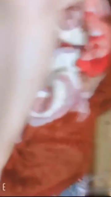 【情侣泄密】水嫩清纯的无毛美女被男友居家调教啪啪拍摄 预览截图 10