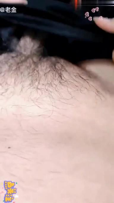 好吃不过饺子,好玩不过嫂子,吃着嫂子做的饺子操嫂子,不过瘾把嫂子的菊花给操! 预览截图 11