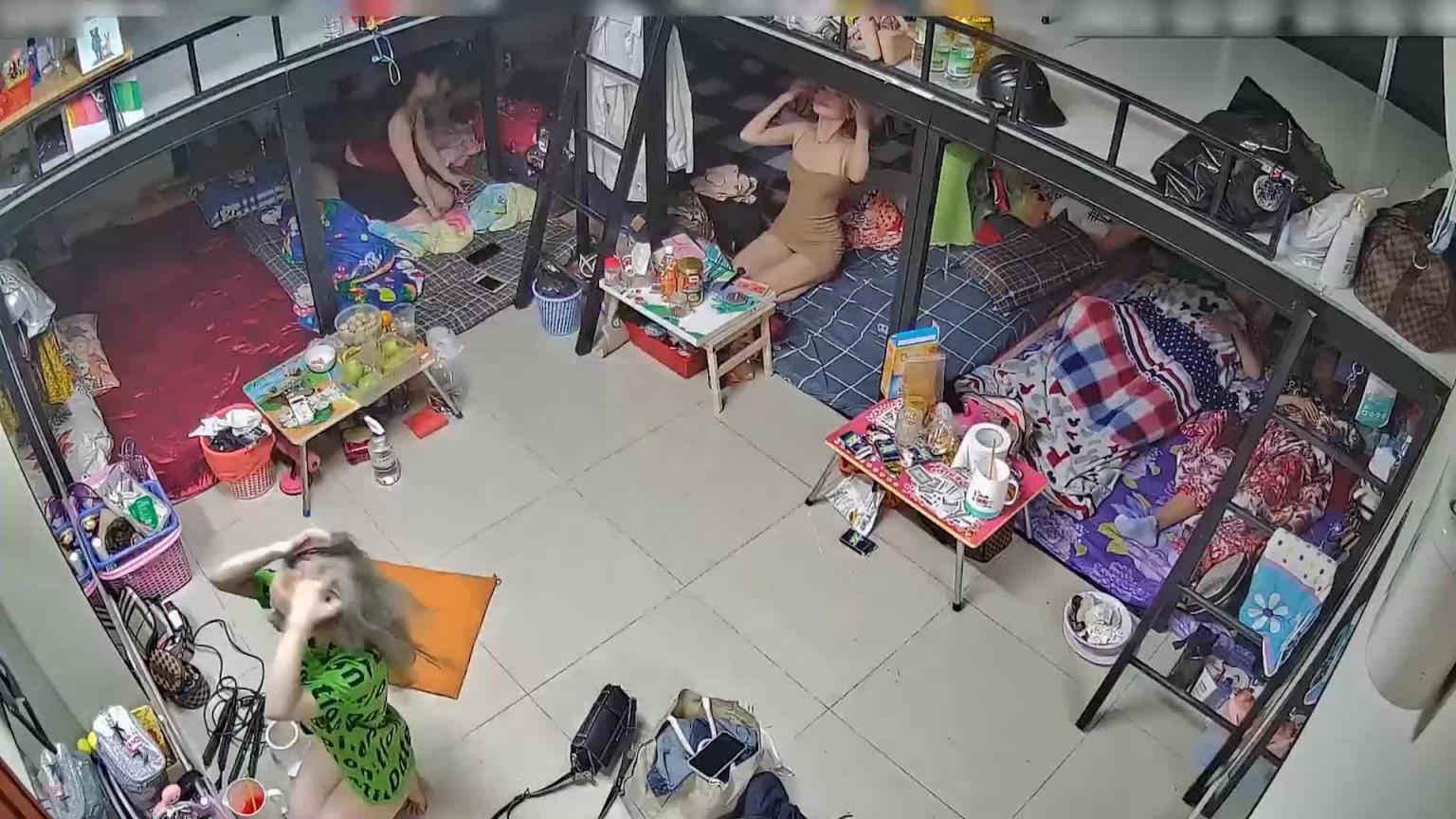 【监控破解】女生宿舍生活记监控破解看玉体 预览截图 11