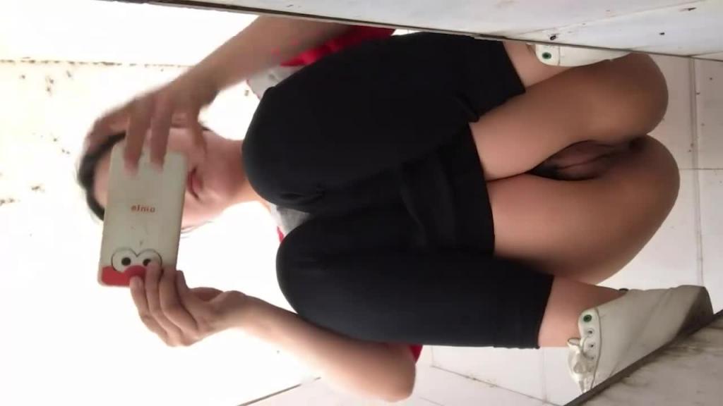 独家首发某SPACE夜店卫生间事件！冒死偷拍，全程高清跟着dj节奏啪啪啪 预览截图 6
