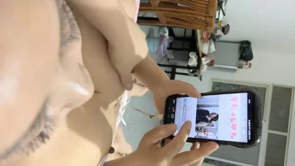 白嫖美少妇,网聊少妇开房约会抱床上狂操 预览截图 10