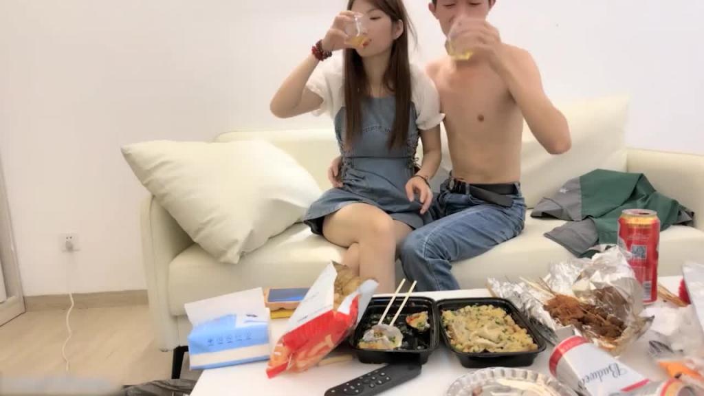 【瘦猴先生探花】新人良家小姐姐挺漂亮 酒足饭饱强迫推倒逼逼粉 预览截图 4