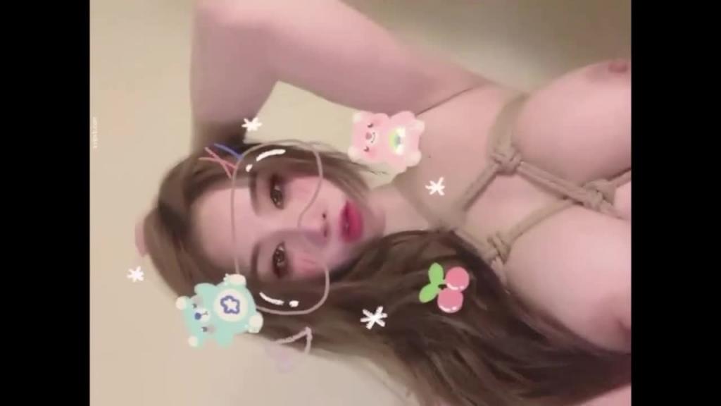 【土豪私人玩物-下】顶级杭州上流名媛RosesJoo鲤鲤！ 预览截图 5