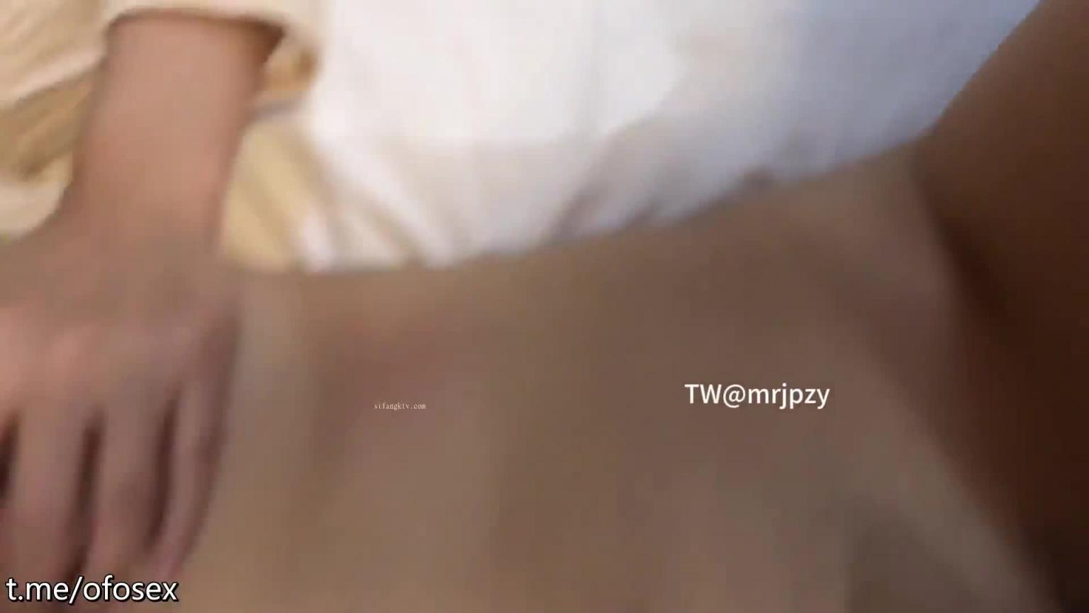 调教孕产期人妻，被干的淫叫不断 预览截图 12