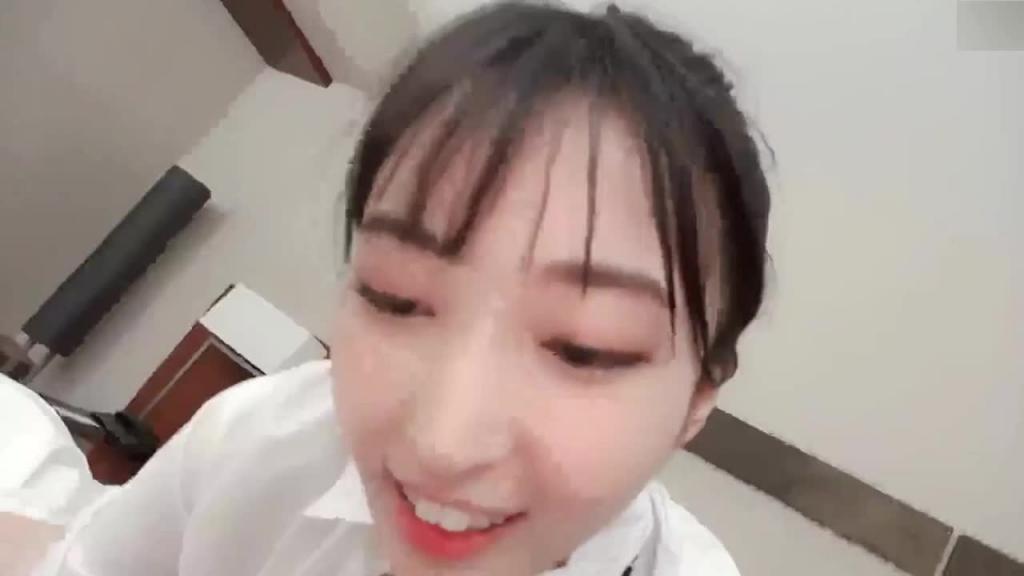 白皙圆奶的jk学妹，娇嫩身材让人舍不得用 预览截图 6