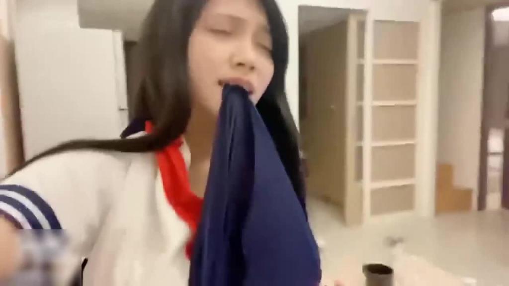 乖女儿爸爸要加速了可爱清纯学妹被后入操翻 预览截图 8