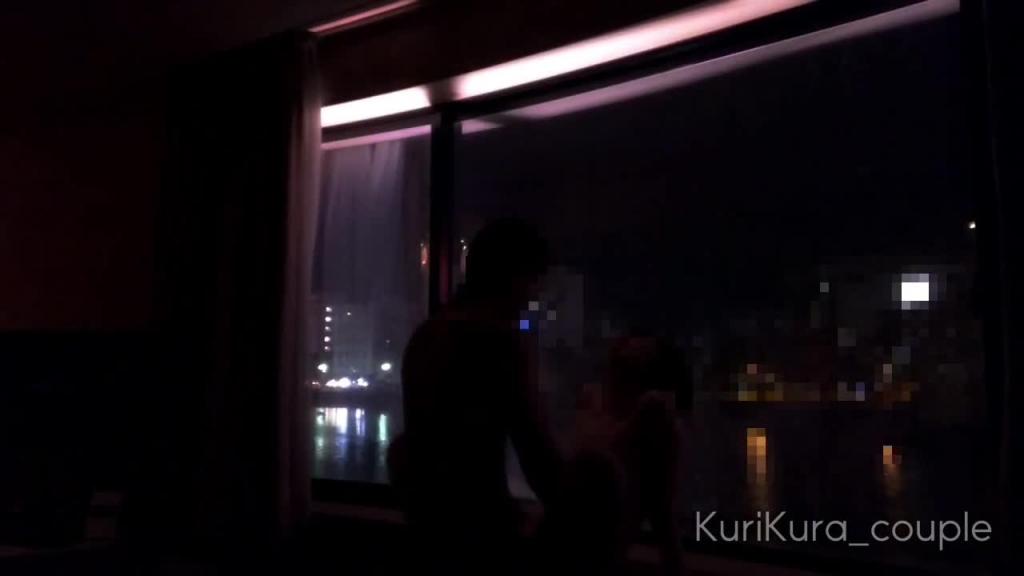 白皙纤细美女用活塞疯狂 -Kuri Kura couple 预览截图 12