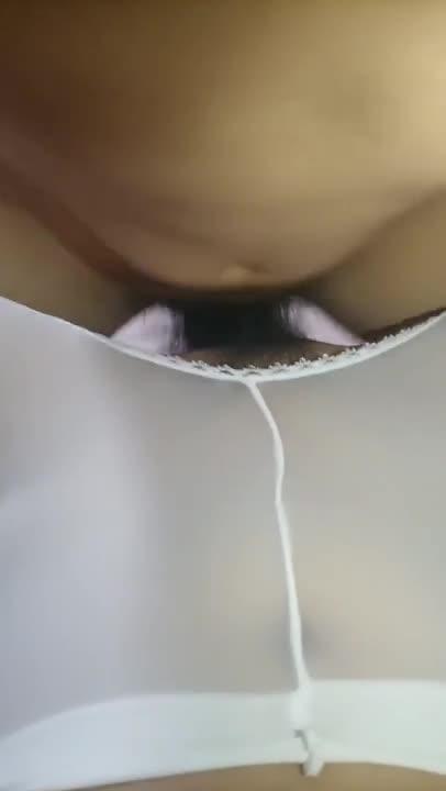 双马尾少女带着可爱猫耳丝袜被操骚气呻吟 预览截图 6