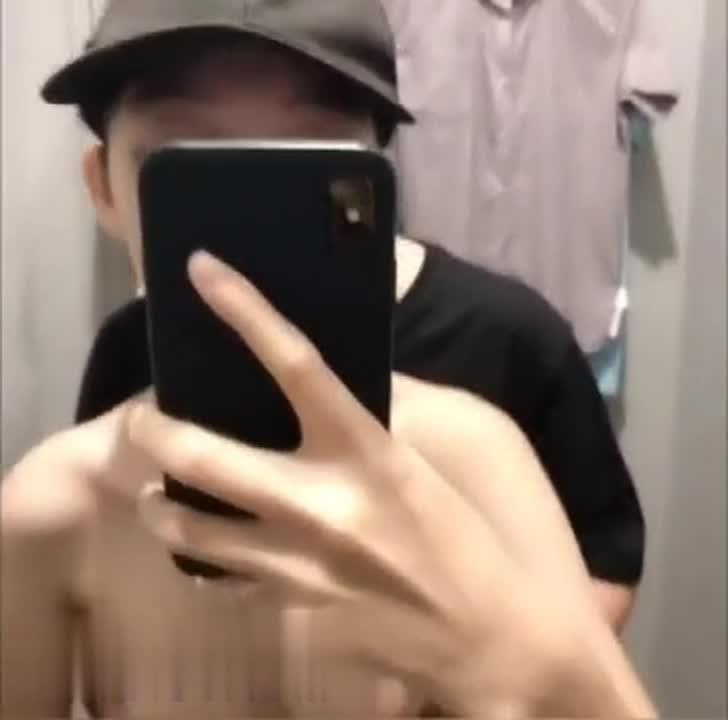 swag可爱萝莉户外更衣室系列加家庭教师诱惑学生 预览截图 4